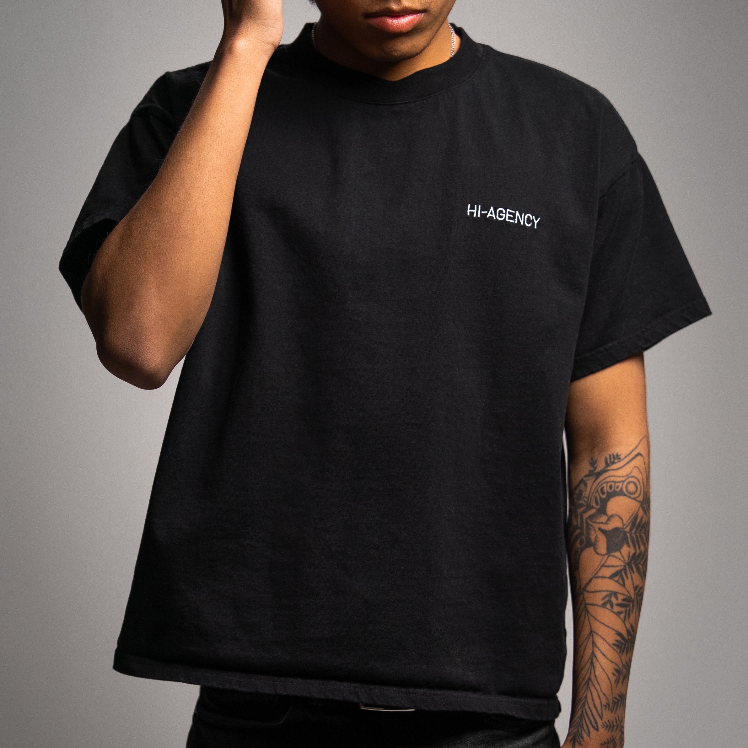 HI-AGENCY Oversized, Cropped T-Shirt